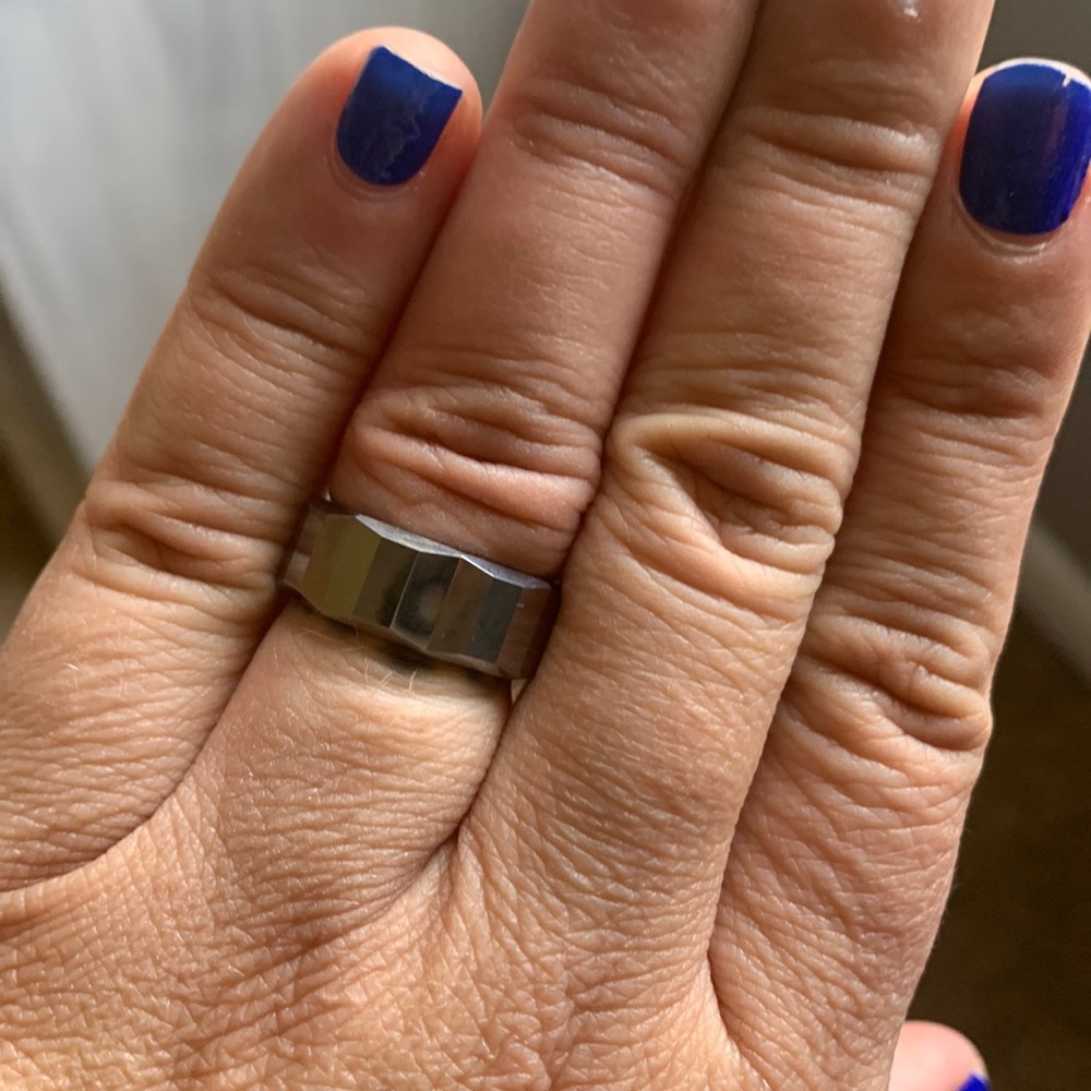 Tungsten Ring
